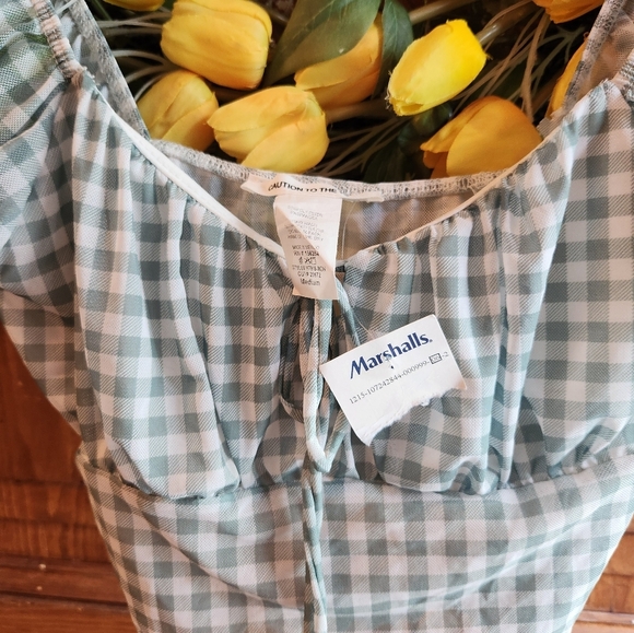 Nwt Womens gingham crop top - Picture 6 of 9